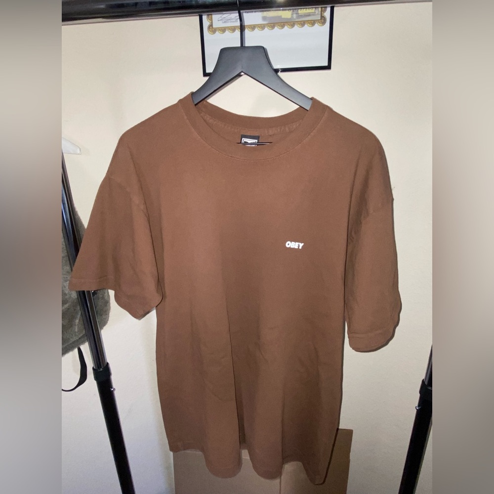 Obey brown t shirt